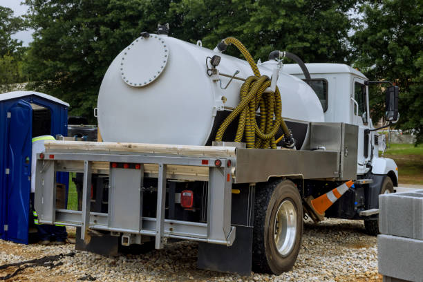 Portable Toilet Options We Offer in Apollo Beach, FL